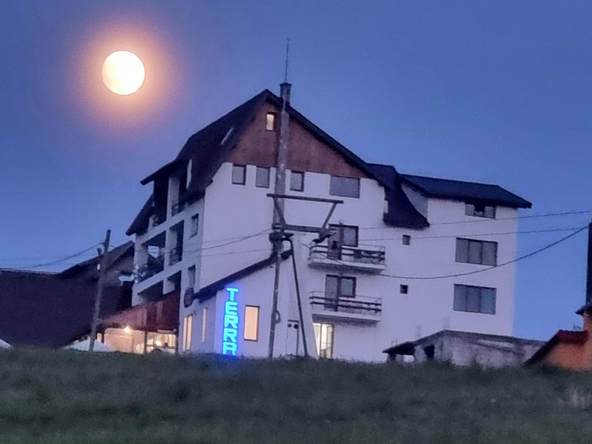 Cabana Restaurant Terra ルンカ エクステリア 写真